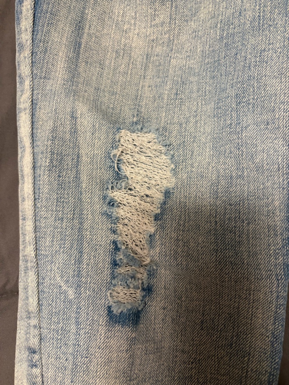Amethyst Jeans Capris - Picture 2 of 11